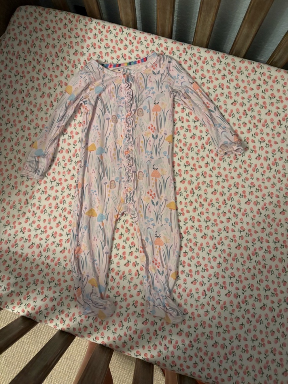 VGUC Magentic Me Girls' Pastel Mushroom Print Footed One-Piece Pajamas